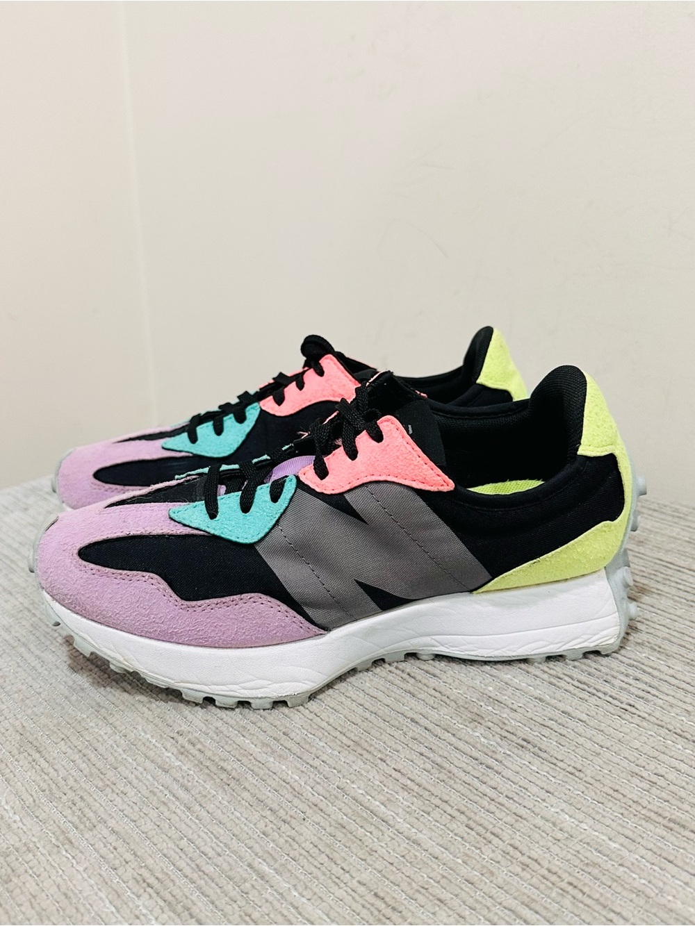 New Balance 327 Black Dark Violet Pastel Women's WS327PB Size US 7 / EU 37.5